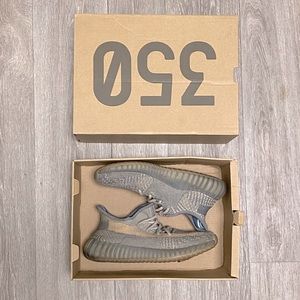 Yeezy 350 Boost